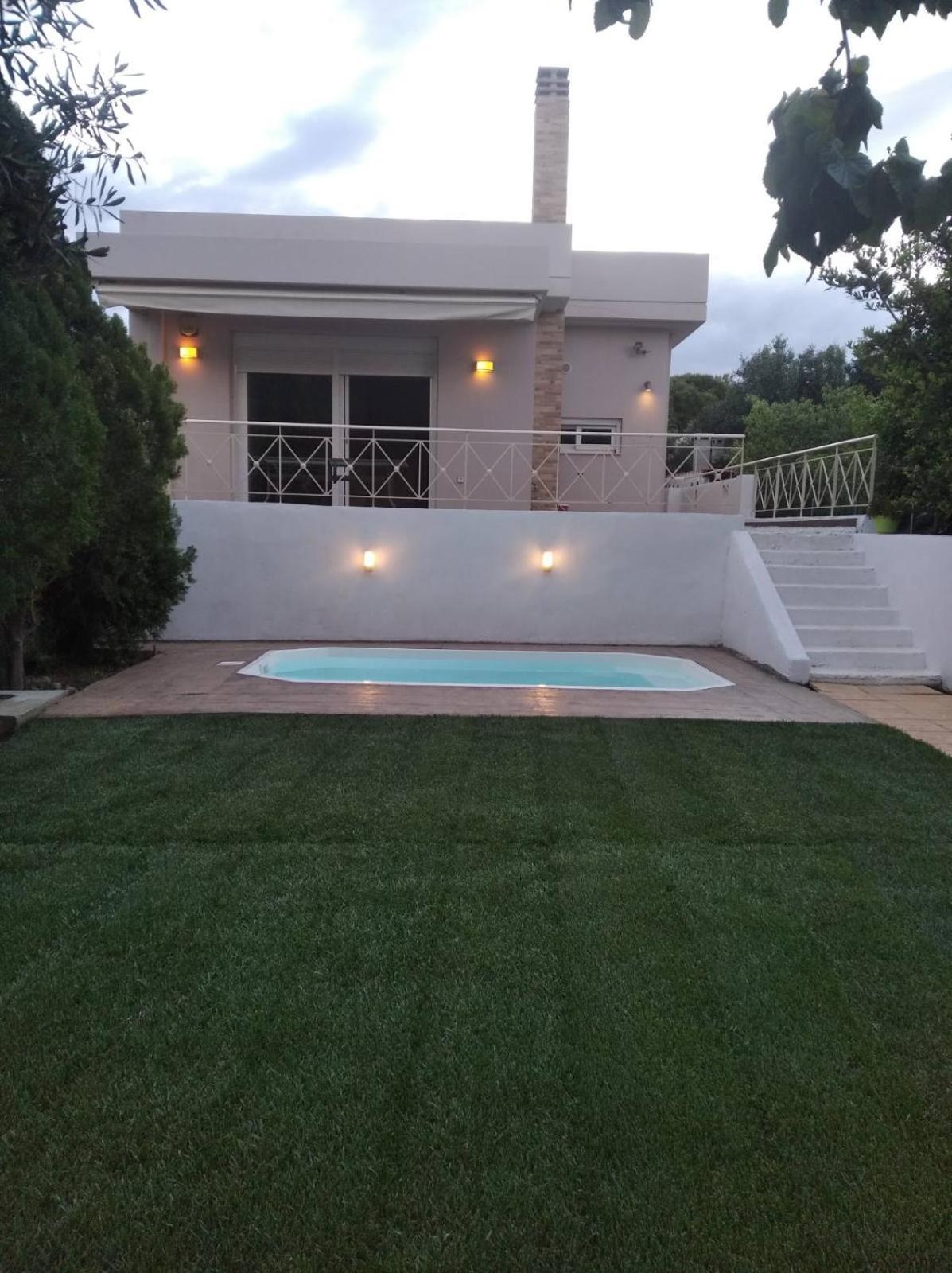 Cozy Villa Vita Lagonisi Kalivia Thorikou Exterior foto